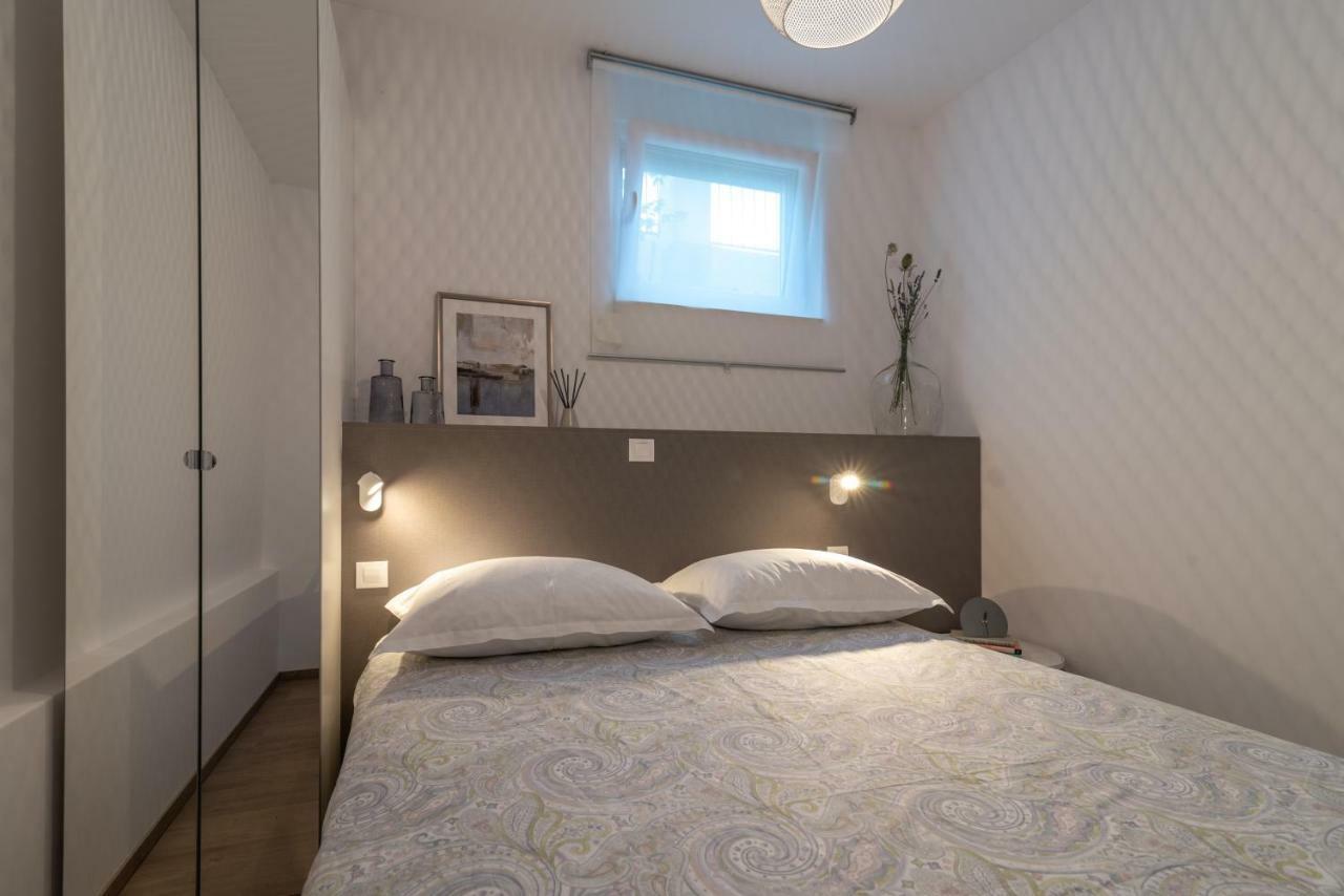 Apartments Flora Τρογκίρ Εξωτερικό φωτογραφία