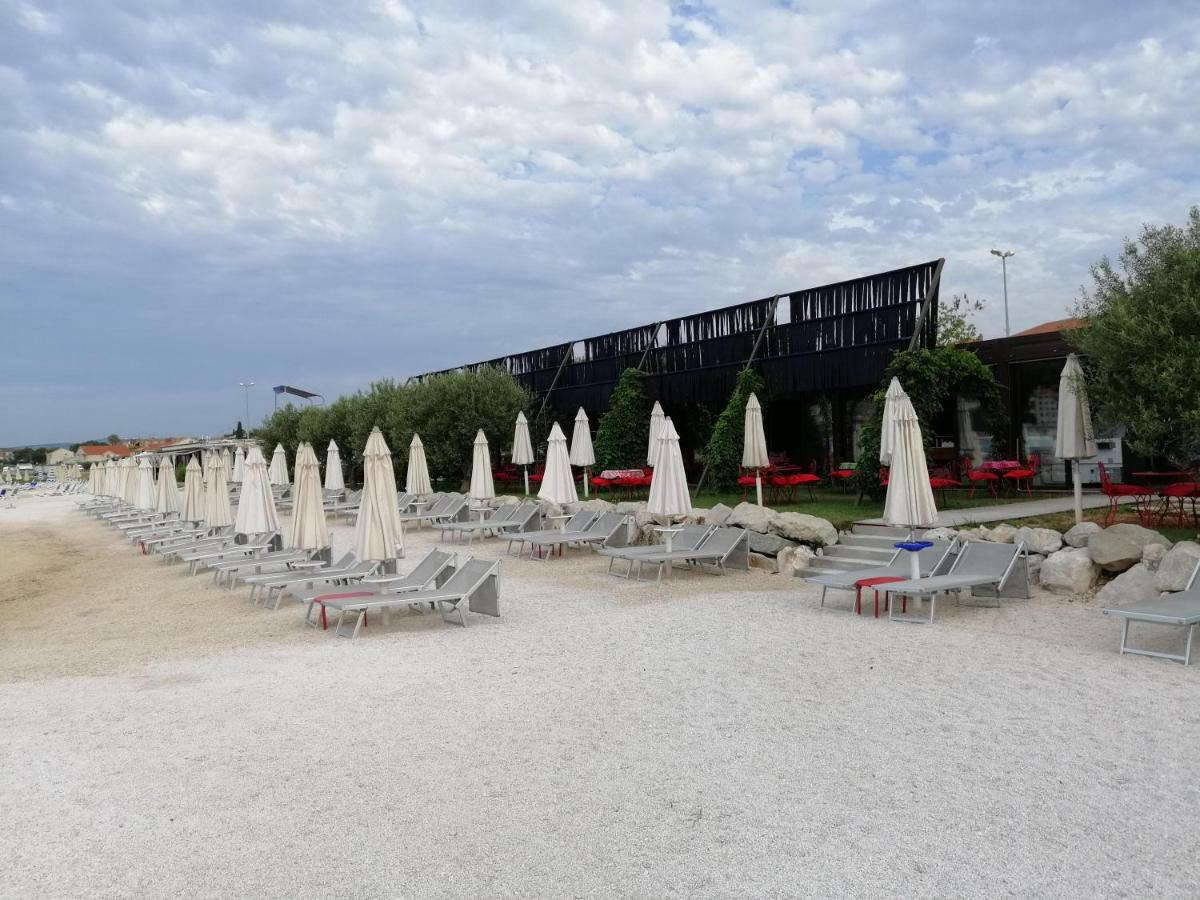 Apartments Flora Τρογκίρ Εξωτερικό φωτογραφία