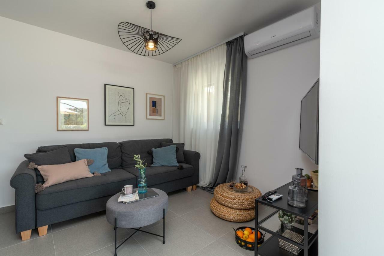 Apartments Flora Τρογκίρ Εξωτερικό φωτογραφία
